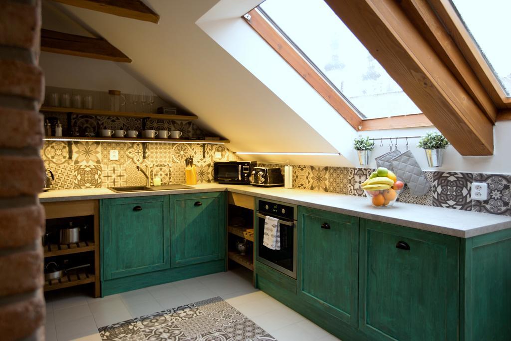 Bohemian Chic 2 Bedroom 2 Bathroom Loft With Hanging Chair Prag Exterior foto