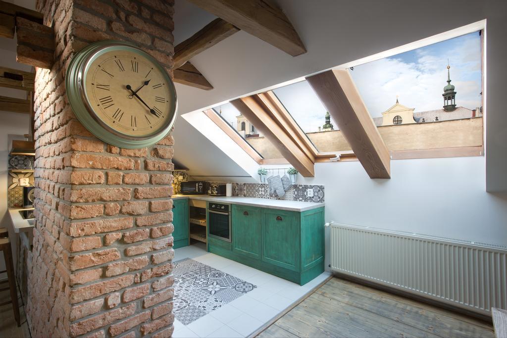 Bohemian Chic 2 Bedroom 2 Bathroom Loft With Hanging Chair Prag Exterior foto