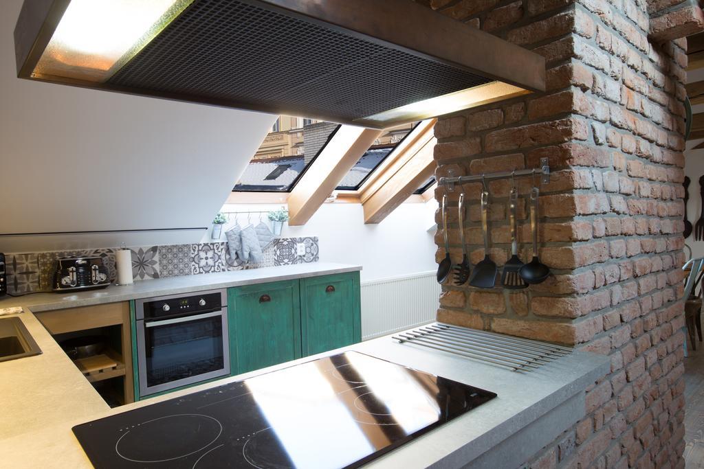 Bohemian Chic 2 Bedroom 2 Bathroom Loft With Hanging Chair Prag Exterior foto